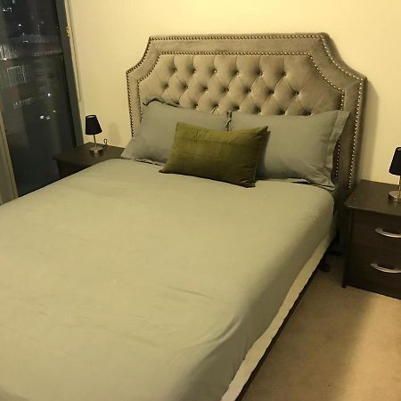 Stylish Condos Торонто Екстериор снимка