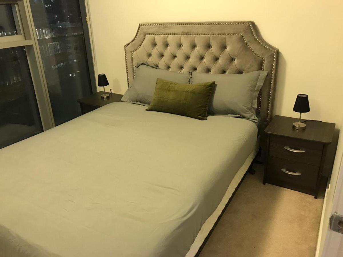 Stylish Condos Торонто Екстериор снимка
